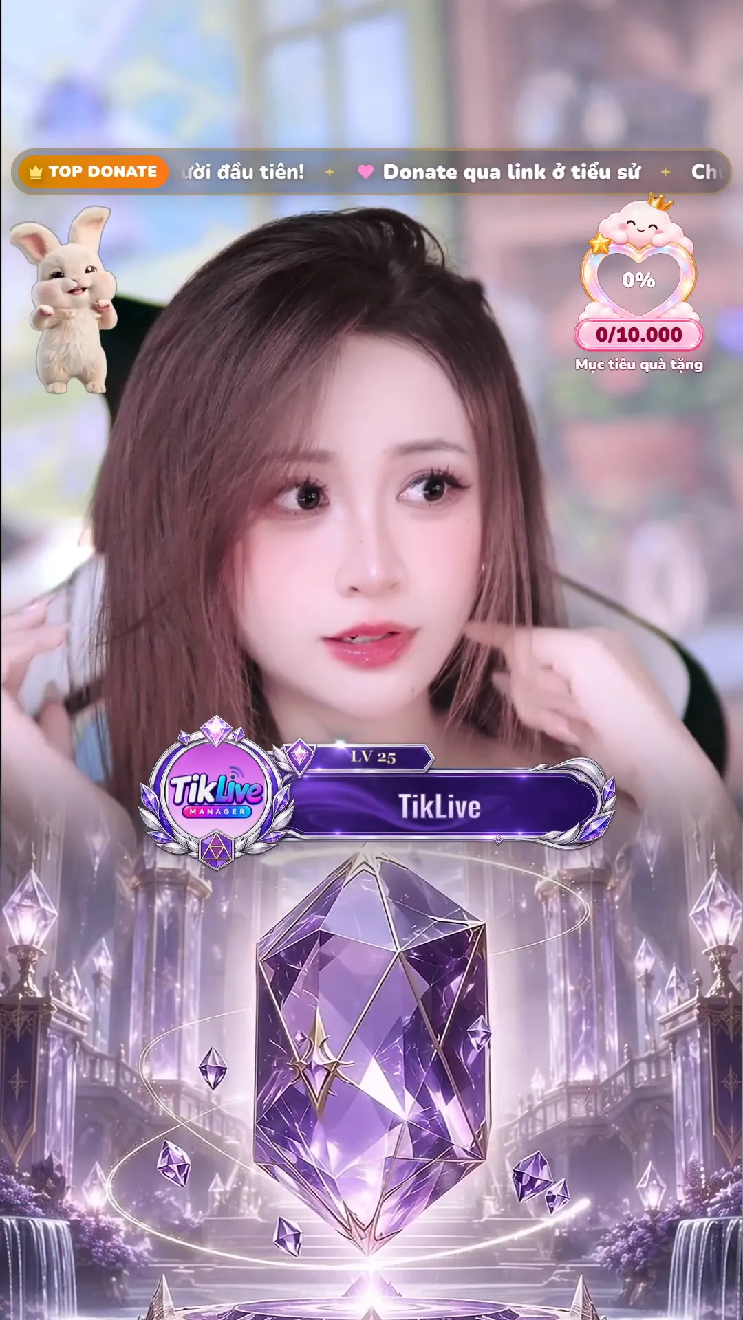 Khung lên cấp 25 và hiệu ứng pha lê tím